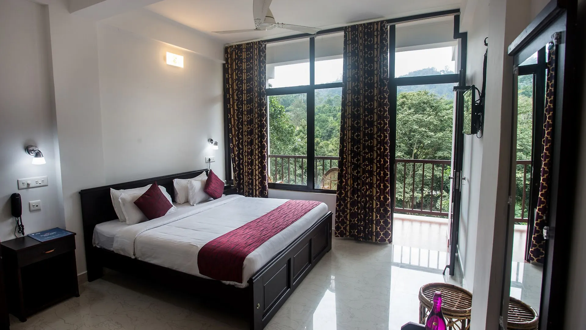 Oyo 9725 Hotel Misty River Munnar